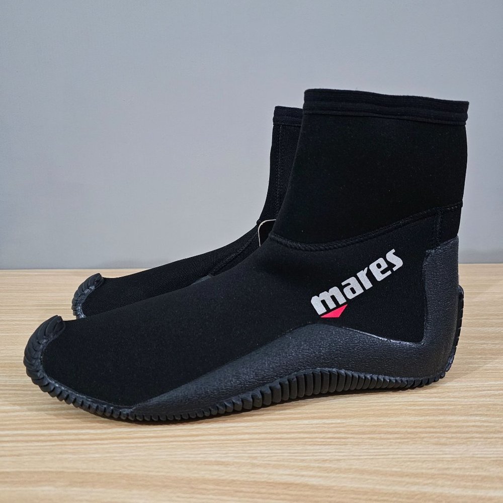 Mares Dive Boots 3mm Classic Mens Size 12 Black Nylon Neoprene Shoe